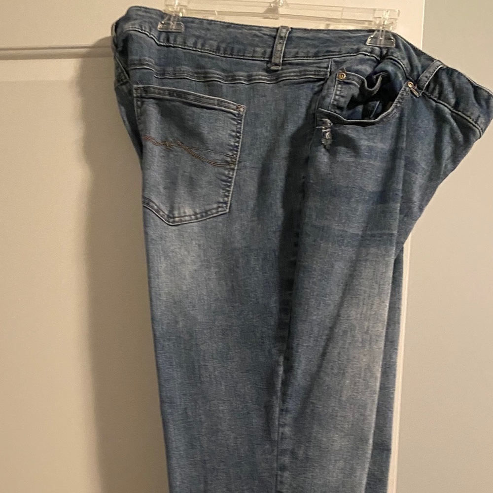 Straight cropped jeans
